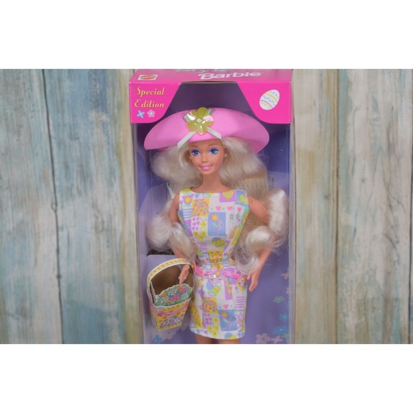 Vintage Barbie Easter Style Special Edition Doll 17651 Mattel 1997 - Picture 2 of 10